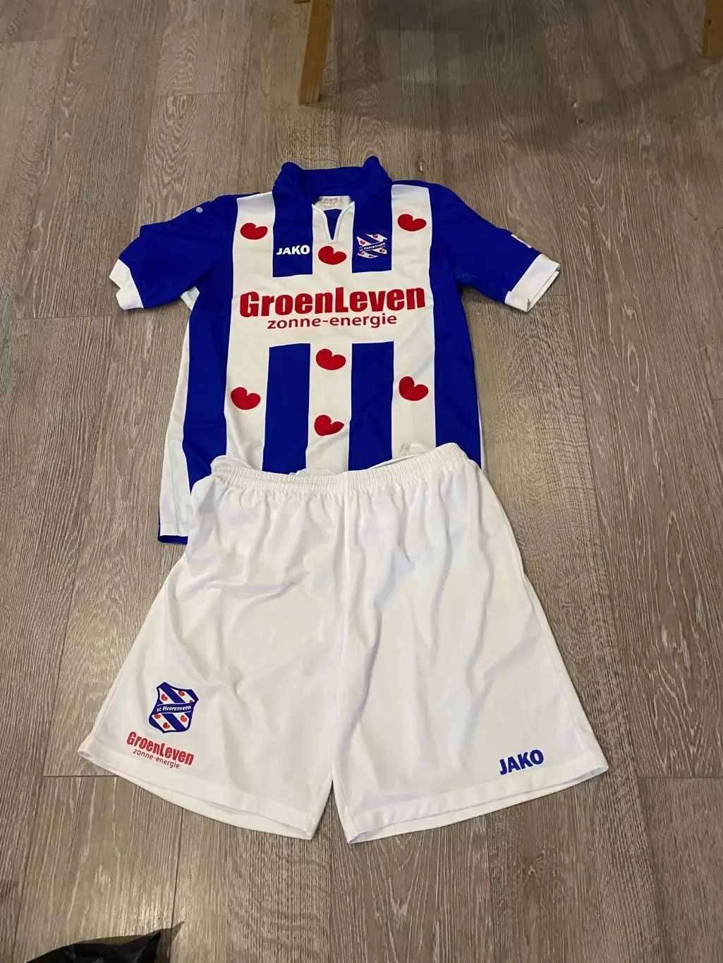 Форма . Херенвен. 1