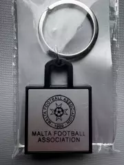 Значок .Федерація футболу. Мальта Офіційний..