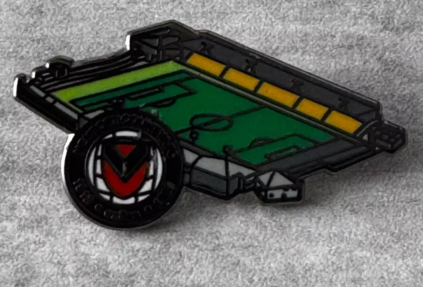 Акція до 30.04.2026. Значок. Ньюпорт Каунті. Англія..