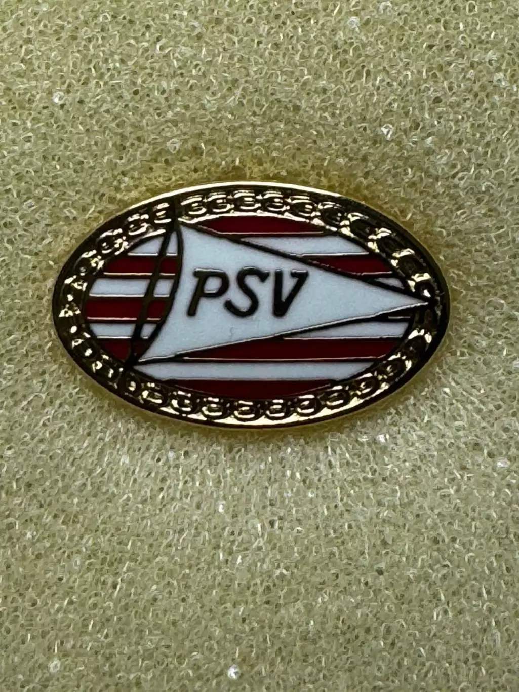 Акція до 30.04.2026. Значок. ПСВ Ейндховен . Голландія..