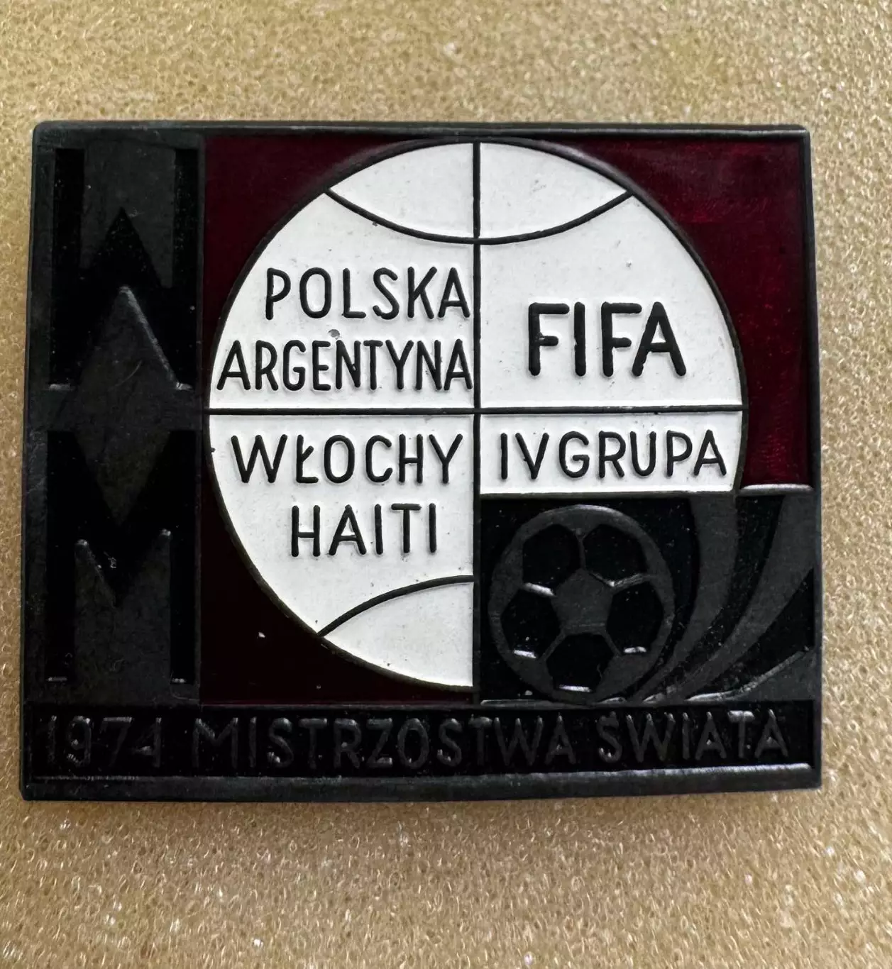 Акція до 10.06.2026. Значок. Чемпіонат світу-1974. Польща, Аргентина, Гаїті, Іта