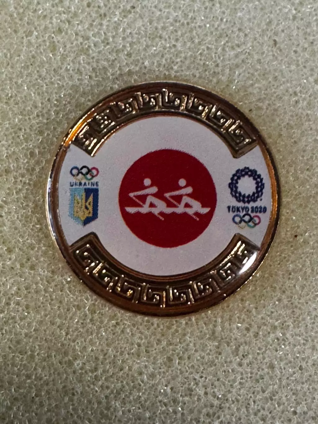 Значок. Олімпіада-2020. НОК УКРАЇНИ. Гребля..