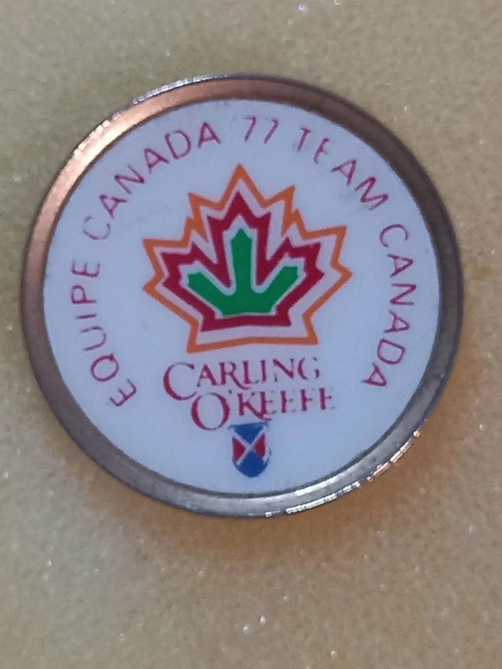 Значок. Канада..