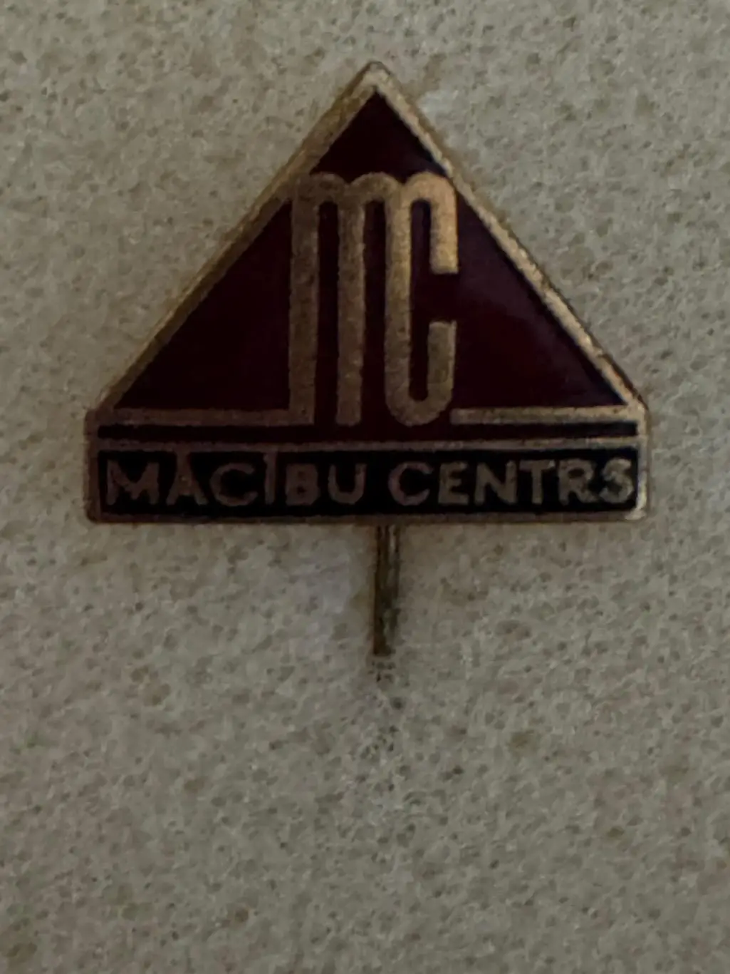 Значок . Малібу-центр..