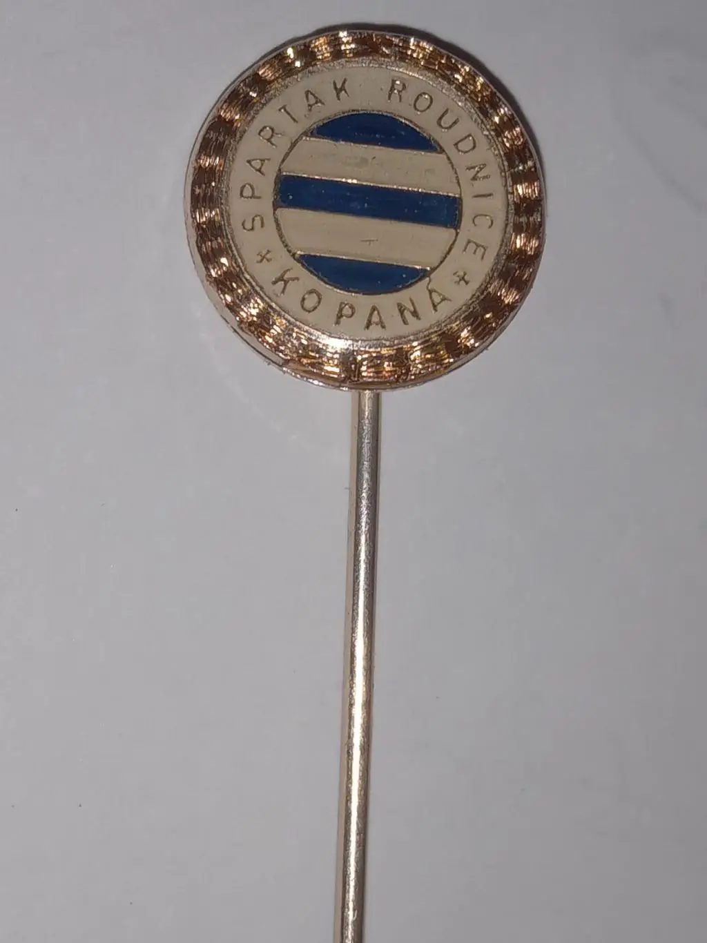 значок. спартак рудніце.).м.