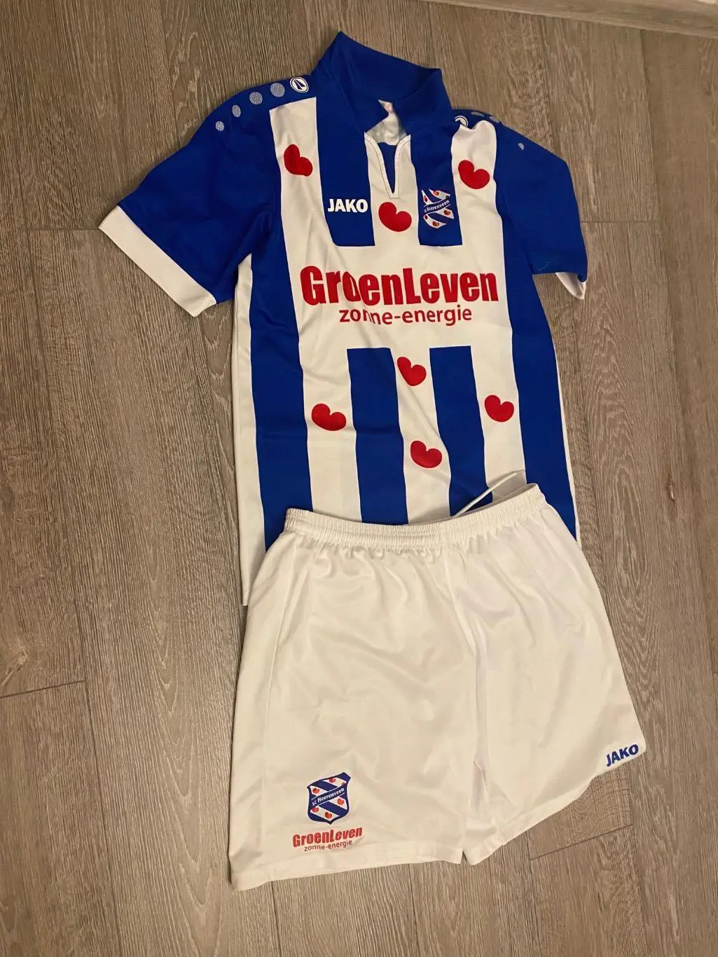 Форма . Херенвен.м.