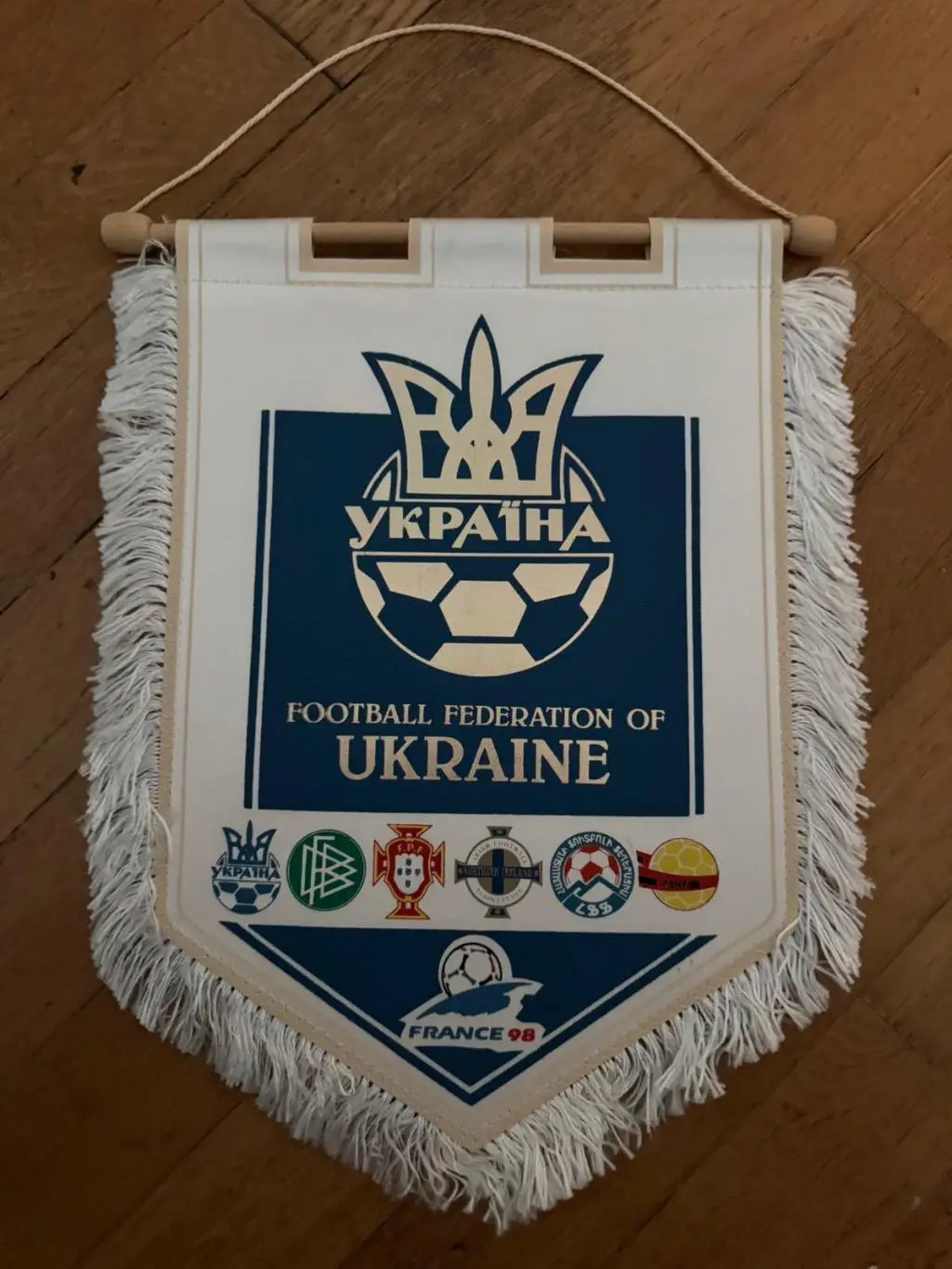 Вимпел. Федерація футболу України. Франція-98..