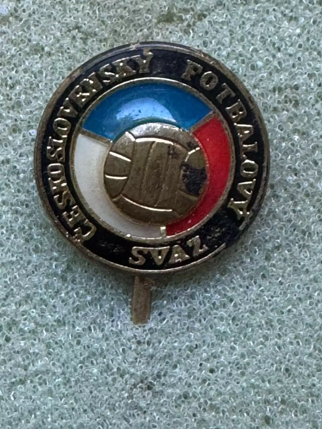 значок. федерація футболу чехословаччини..