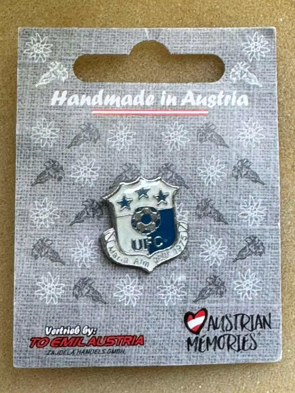 Значок. Марія Алм. Австрія. Офіційний..