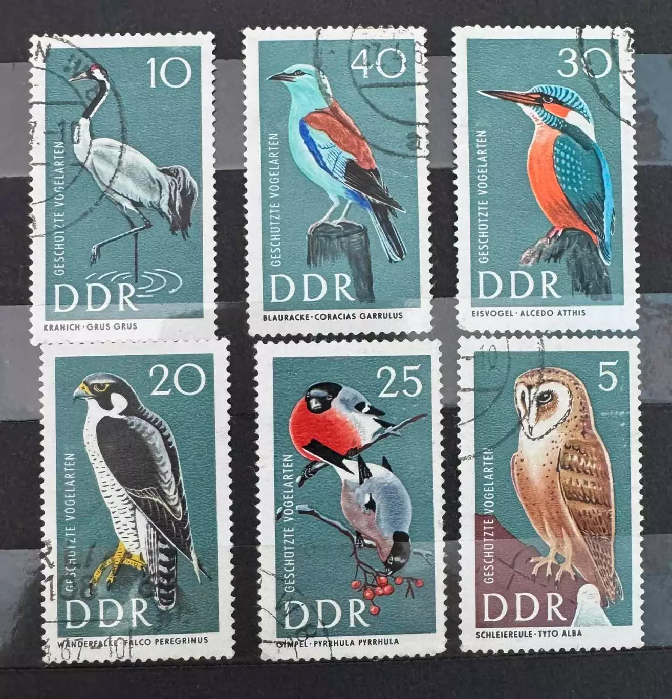 Комплект марок. Птахи ..