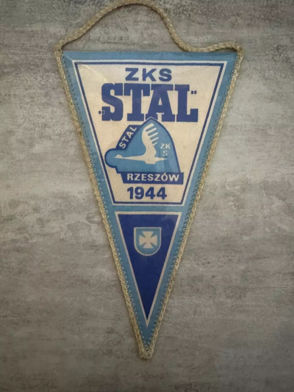 Вимпел. Сталь Жешув..