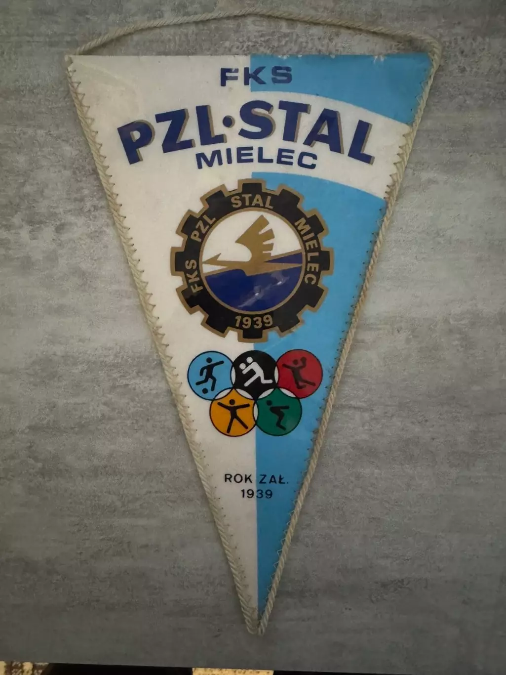 Вимпел. Сталь. Мєлєц. Польща..