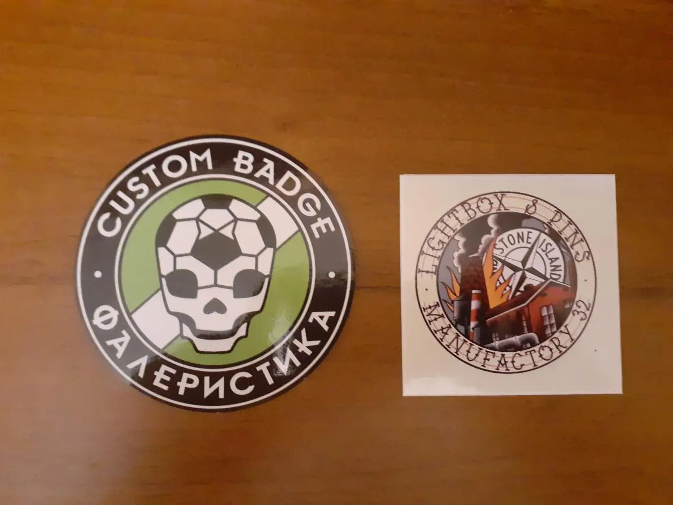 Стикер фанатский 2шт.