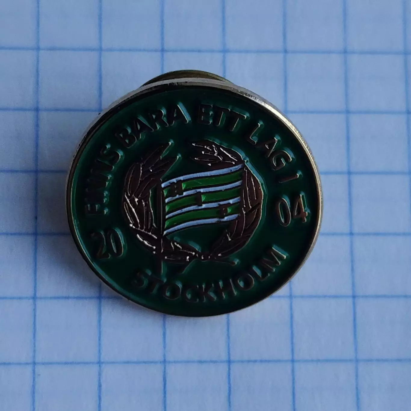 Значок. Хоккей с мячом. Хаммарбю Швеция (офиц)