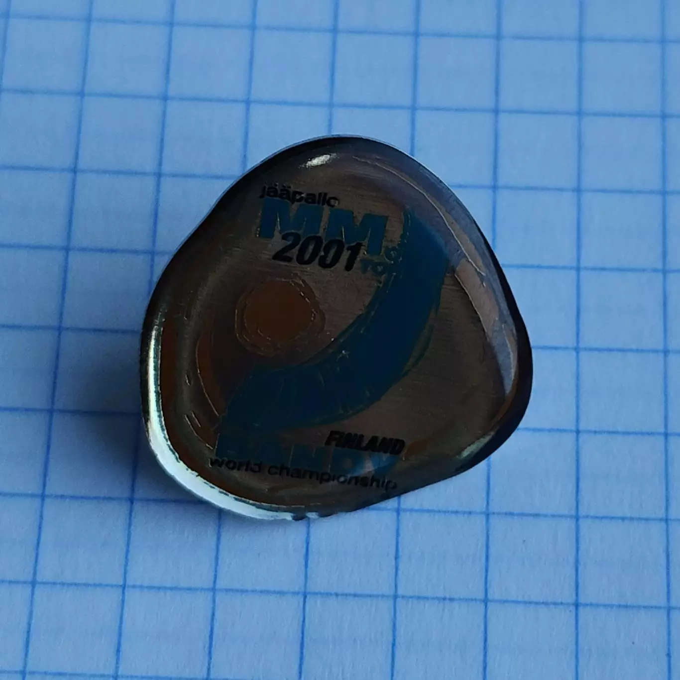 Значок. Хоккей с мячом Oulu/Оулу Финляндия Чемпионат Мира 2001