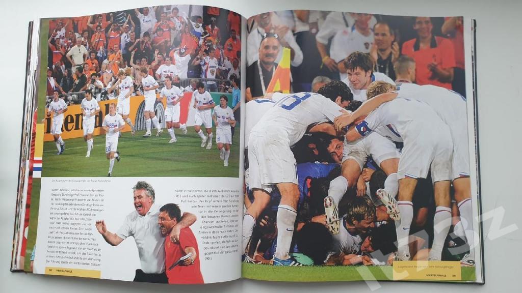 Книга-фотоальбом Чемпионат Европы по футболу 2008 (Германия, 194 страницы) 3