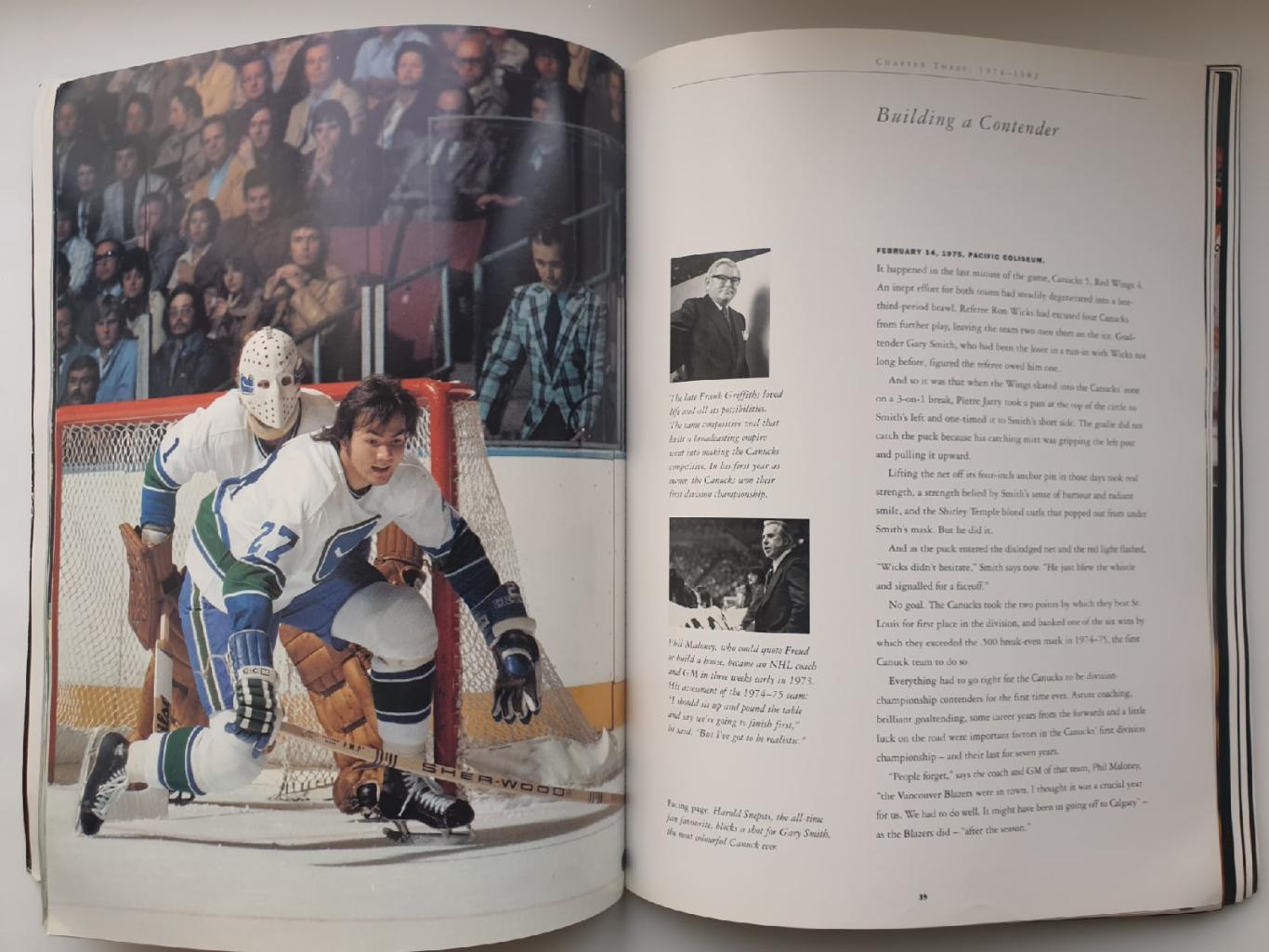 Книга-Фотоальбом Ванкувер Кэнакс Серебряное издание (Канада 1994, 118 страниц) 2