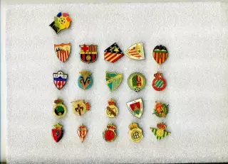 Ла Лига Испания 21 знак - Барселона Реал Мадрид Атлетико Валенсия Севилья Бетис