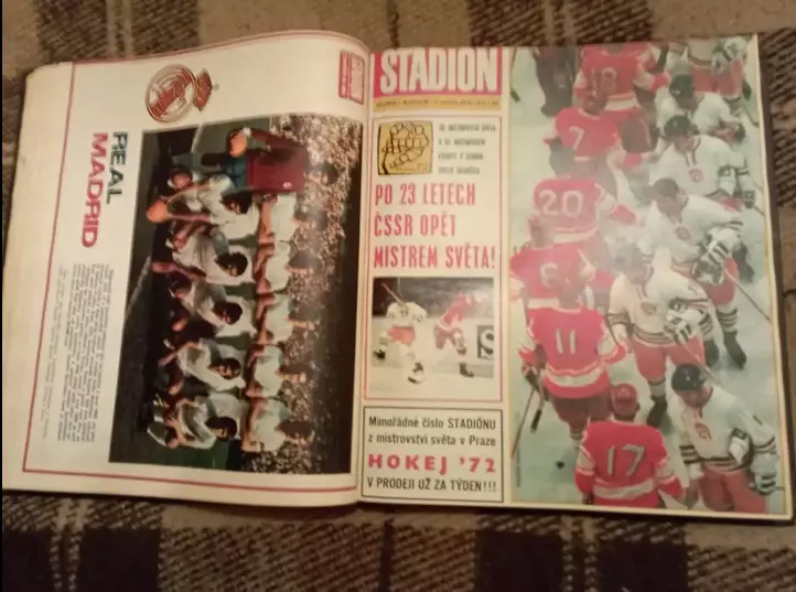 Stadion Стадион ЧССР 1972 - комплект журналов в книге № 1-52 + приложение 3