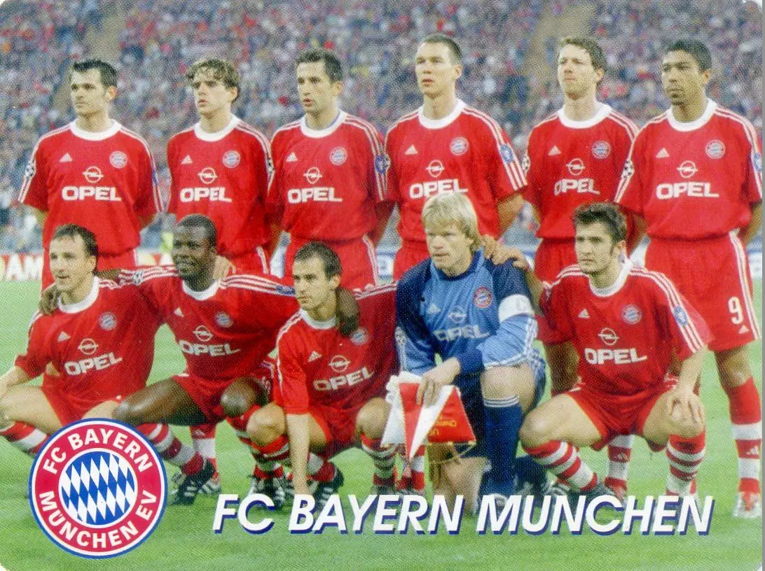 Календарик В Мире Футбола 2002 - Бавария Мюнхен Германия-Bayern Munchen Germany