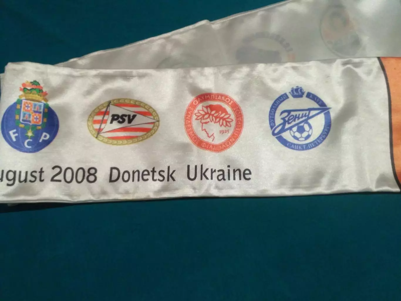Шахтер Донецк Зенит Селтик Олимпиакос Порто ПСВ Парма Копенгаген 2008 - Шарф 4