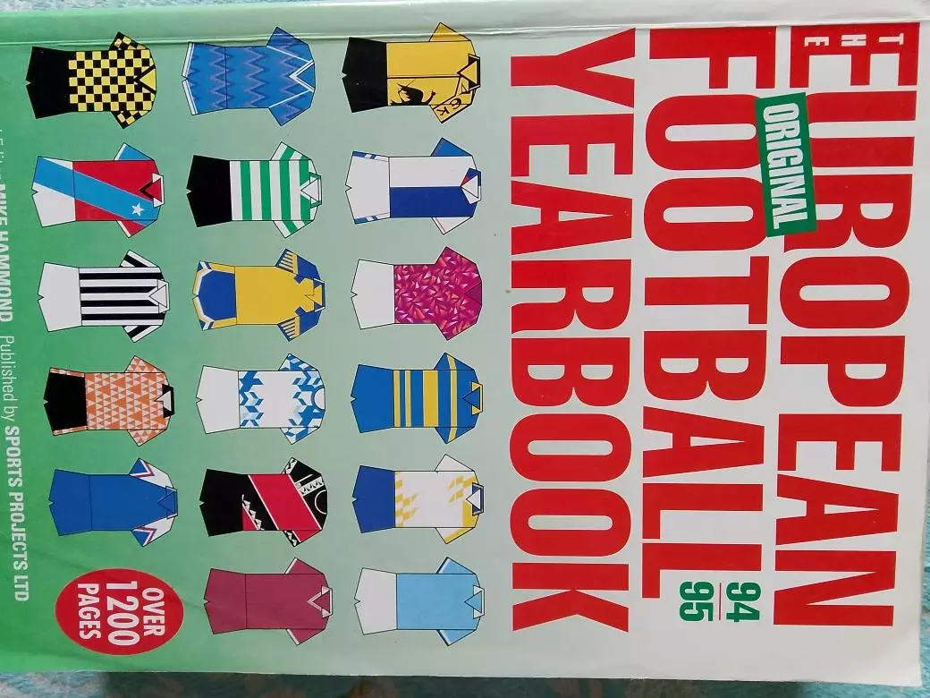 Ежегодник Европейского футбола Сезон 1994\1995 1120с. мягкая обложка