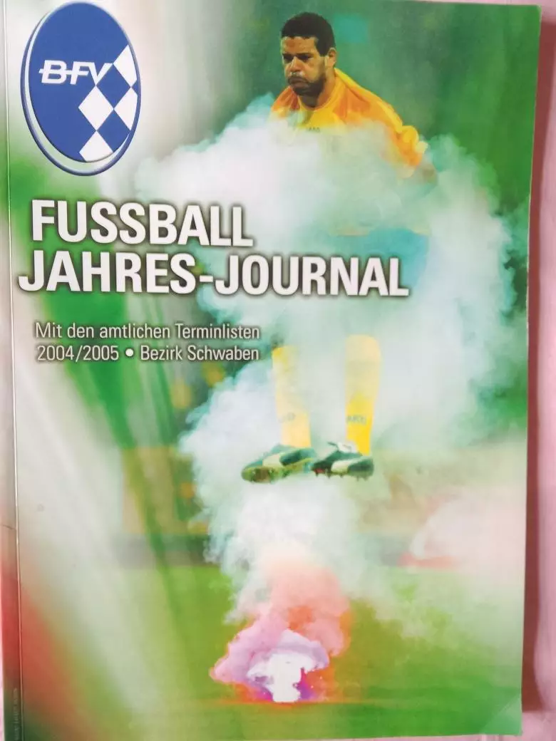 Журнал Ежегодник футбола Бундеслиги 2004-2005 170с. Без постеров