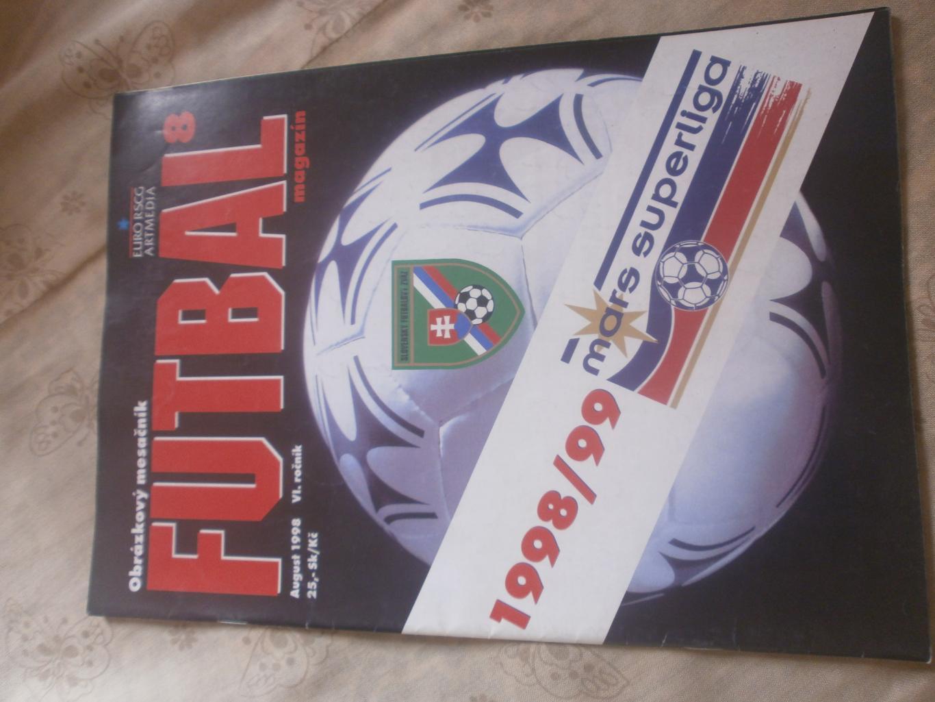 Журнал Футбол Чемпионат Словакии 1998\99 66с. Есть постеры команд настр. А-4