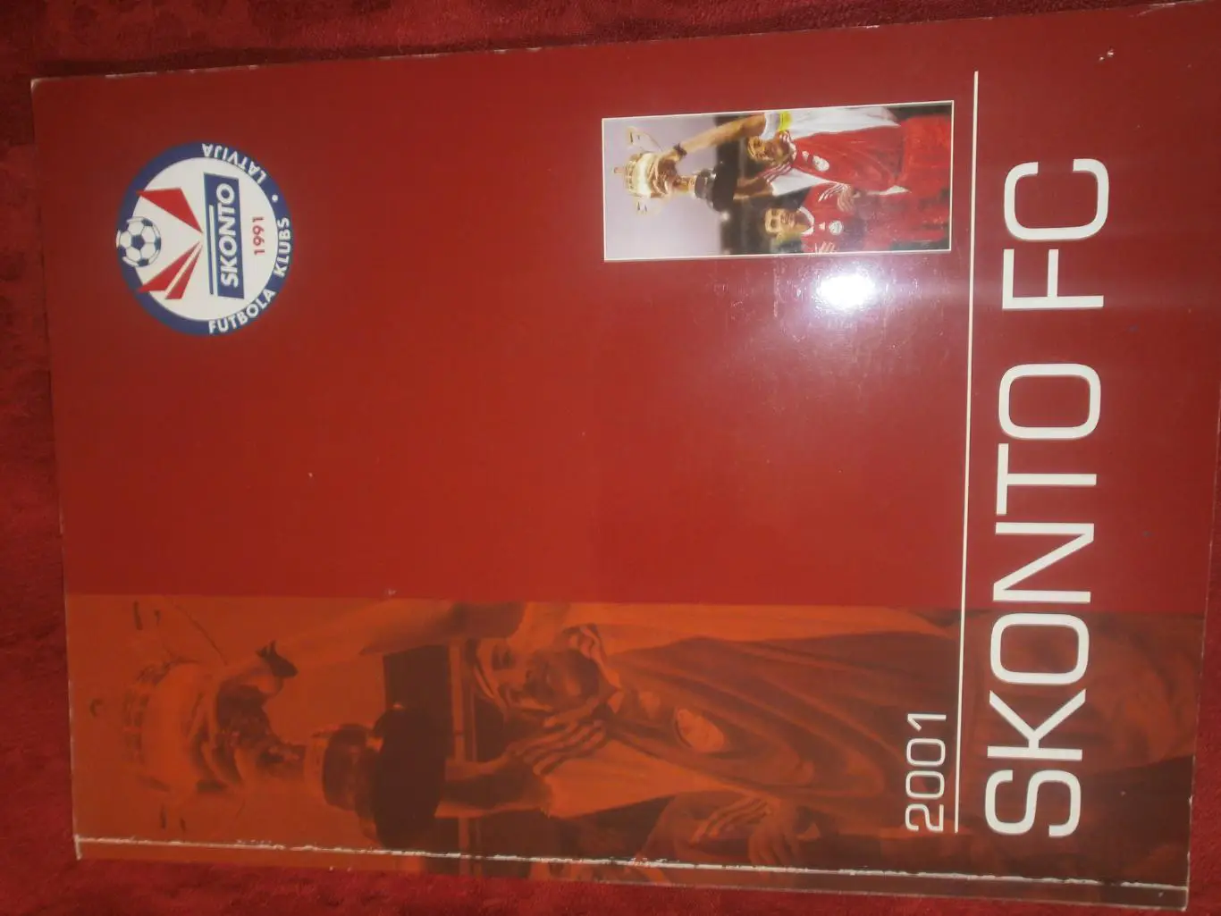 Календарь - справочник Сконто Рига 2001г. 50с. Есть 1 постер на стр. А-4