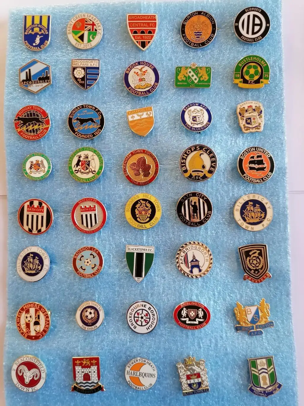 Значки футбол Англия B 3