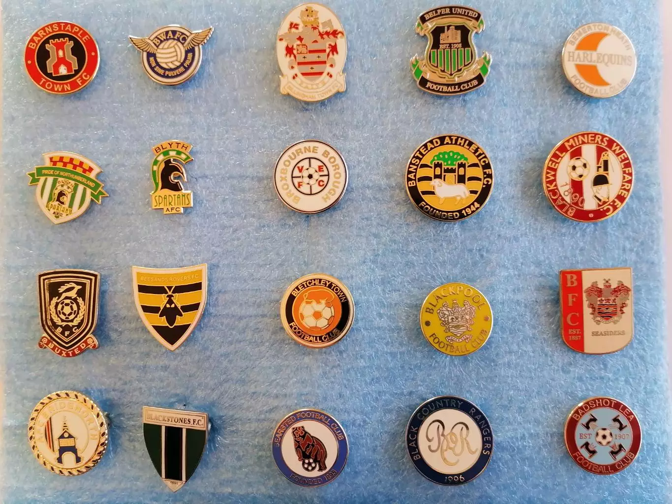 Значки футбол Англия B 1