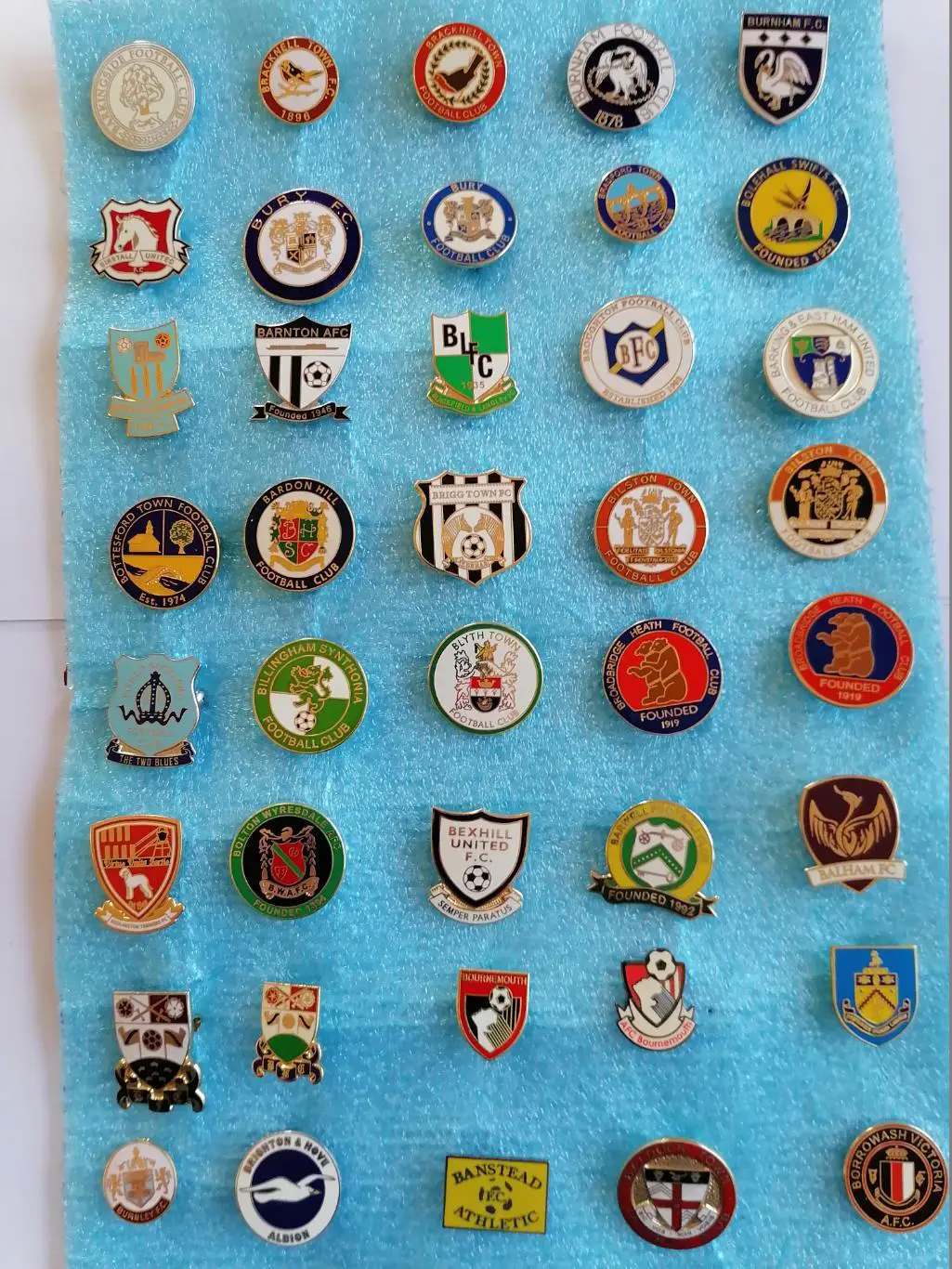 Значки футбол Англия B-2 3