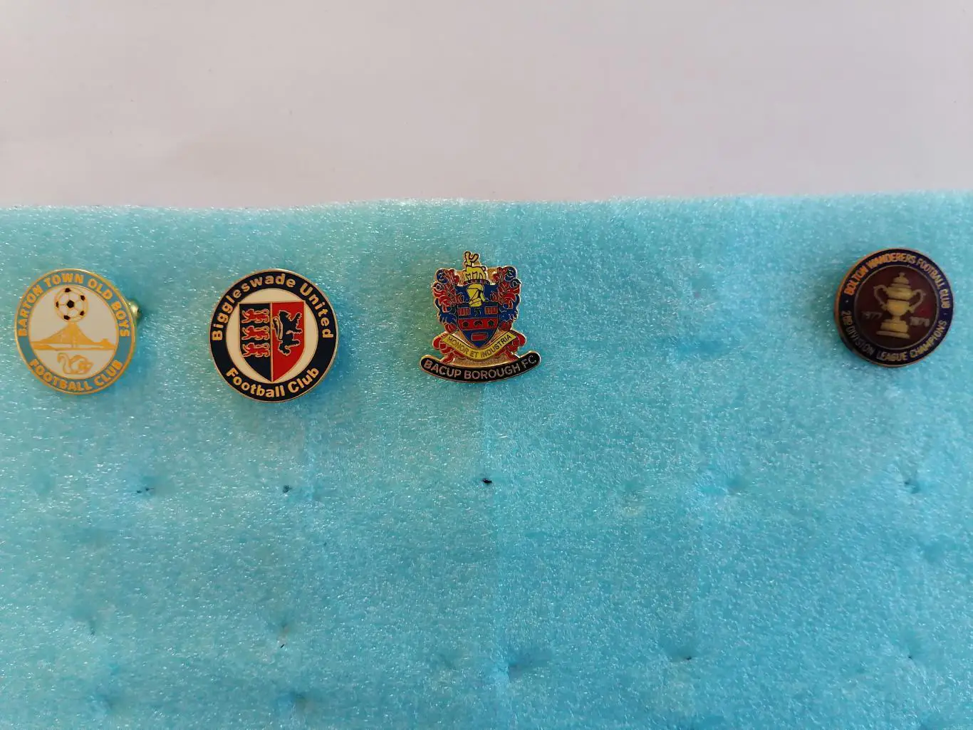 Значки футбол Англия B-2 6