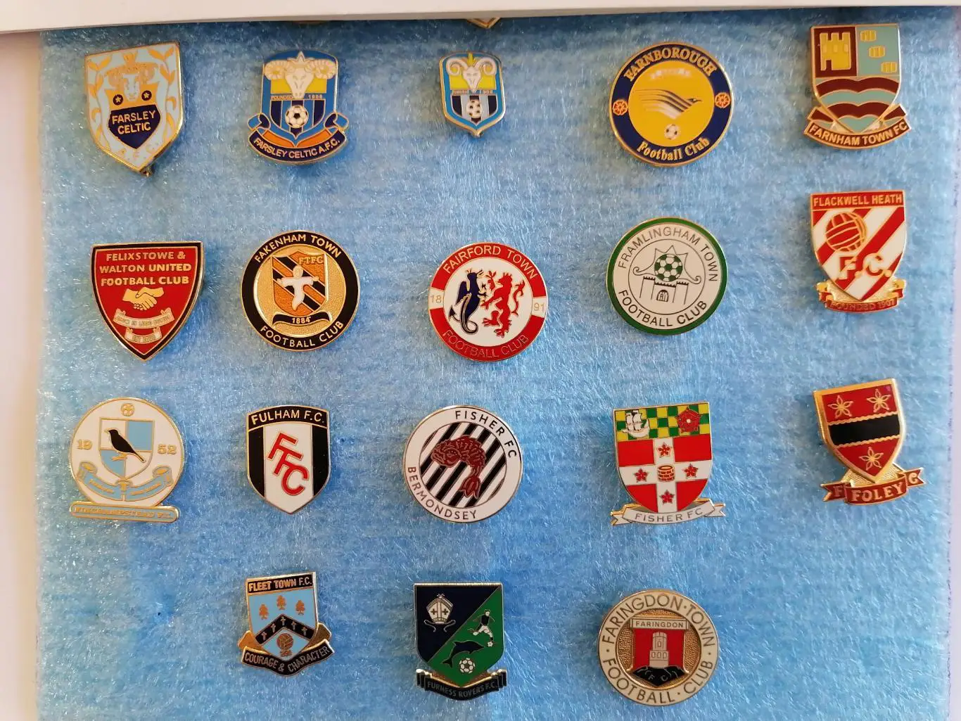 Значки футбол Англия F 2