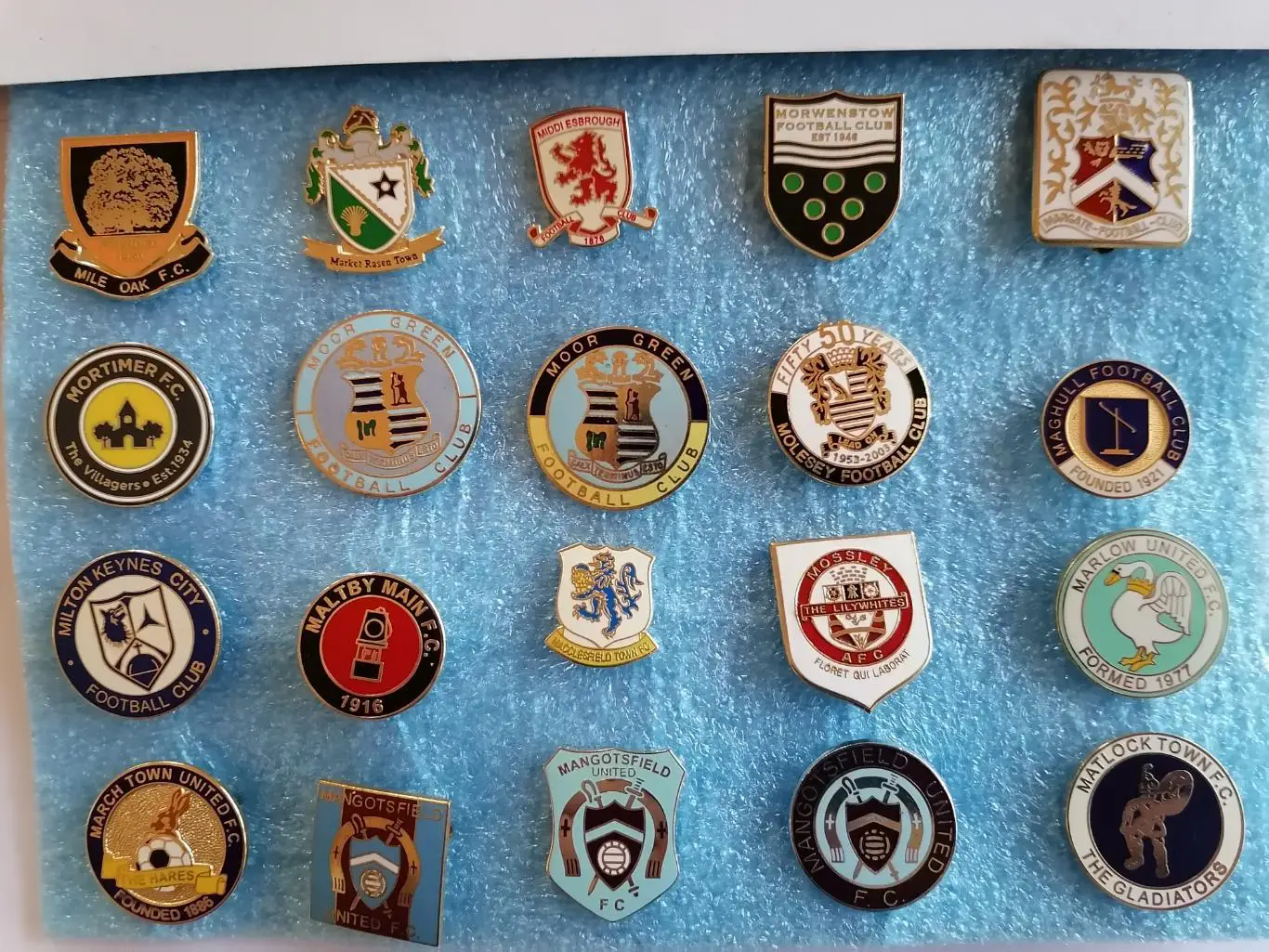 Значки футбол Англия M 2