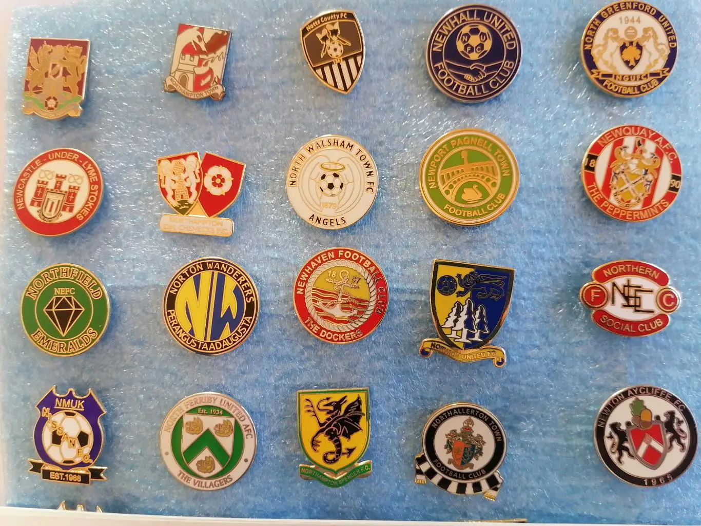 Значки футбол Англия N 1