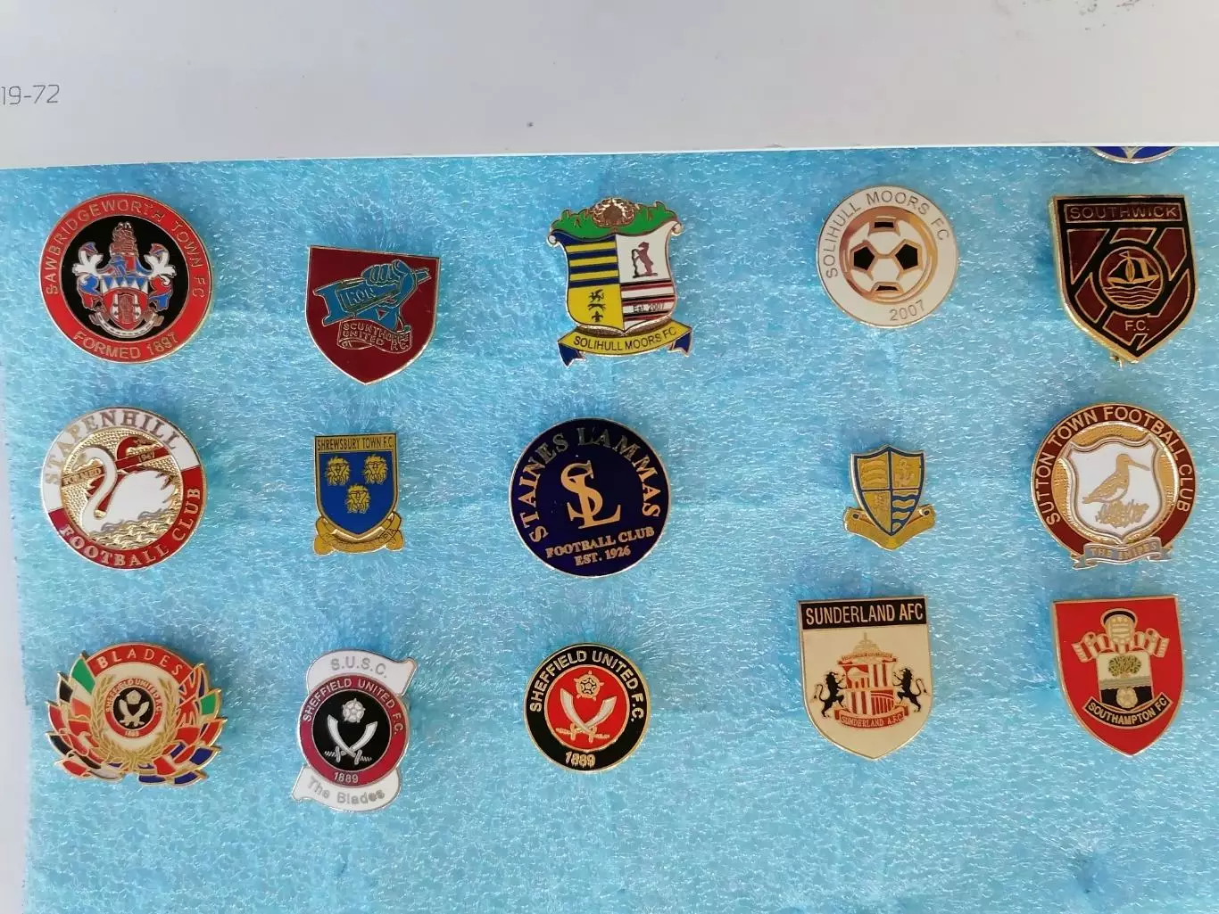 Значки футбол АнглияR S T U V 3