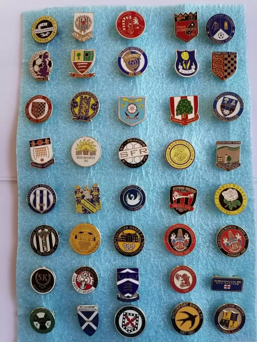 Значки футбол Англия S-2