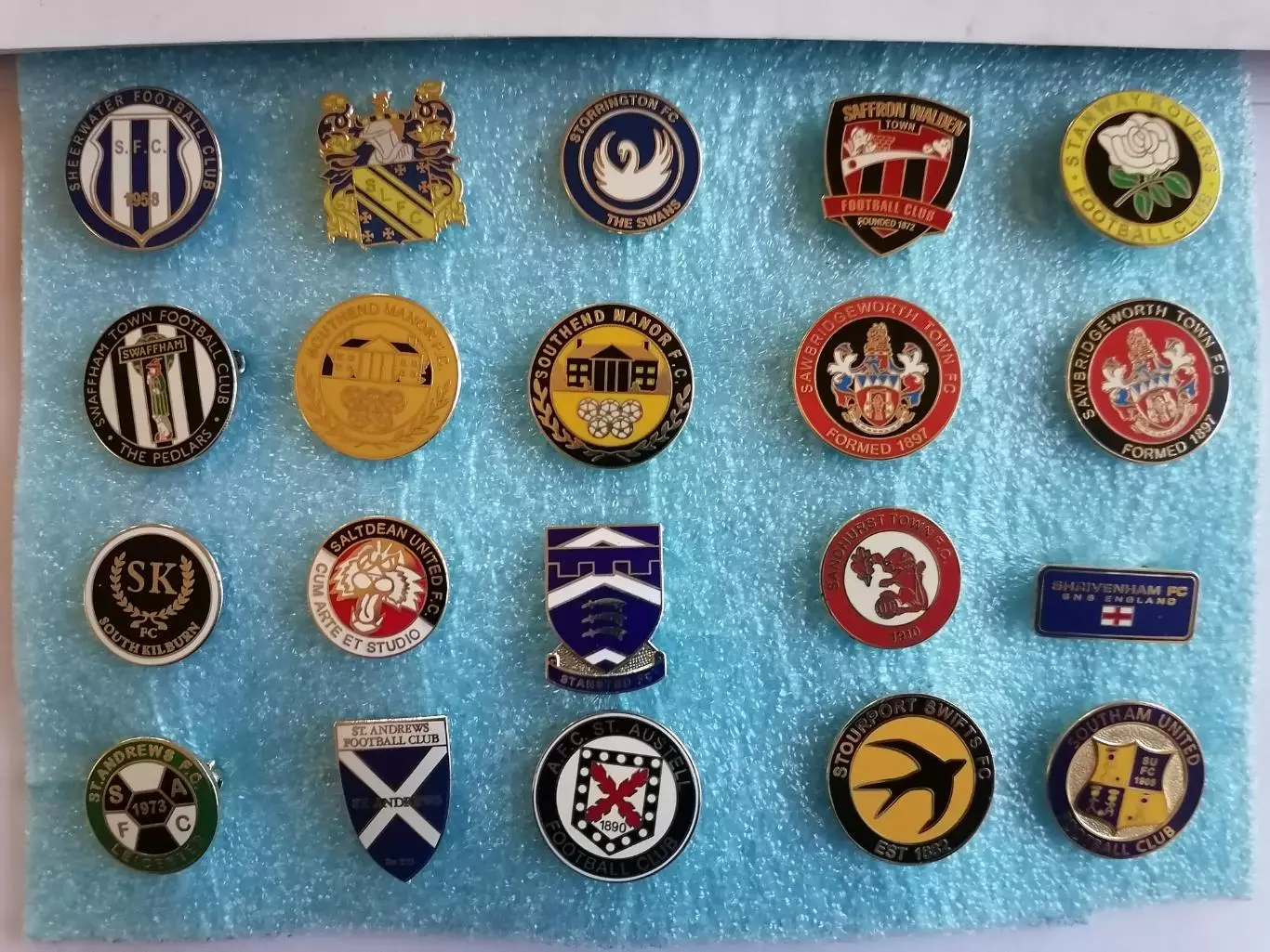 Значки футбол Англия S-2 2