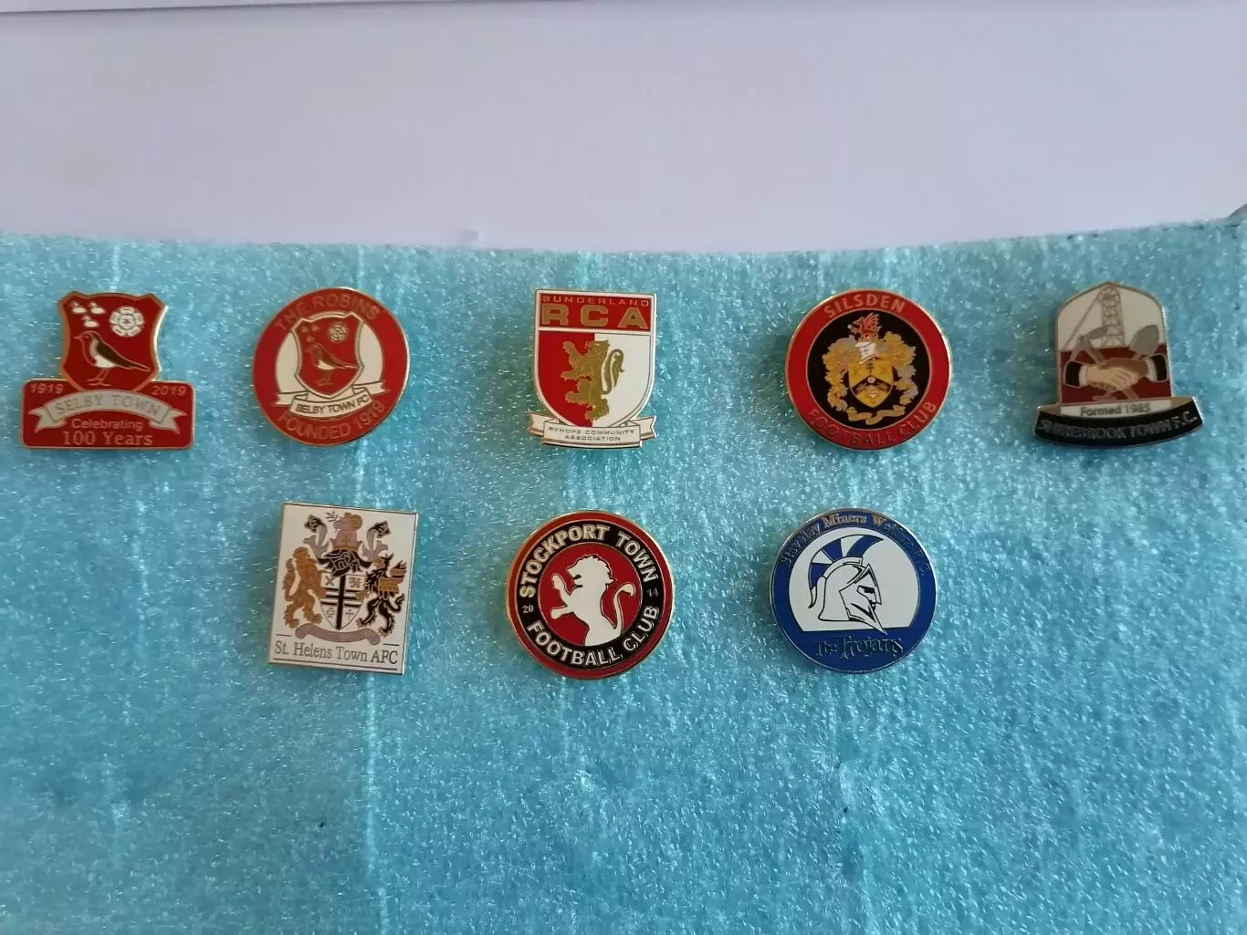 Значки футбол Англия S-2 3