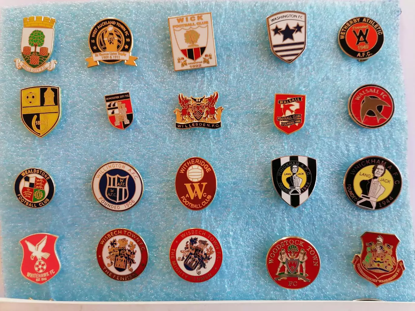 Значки футбол Англия W 4