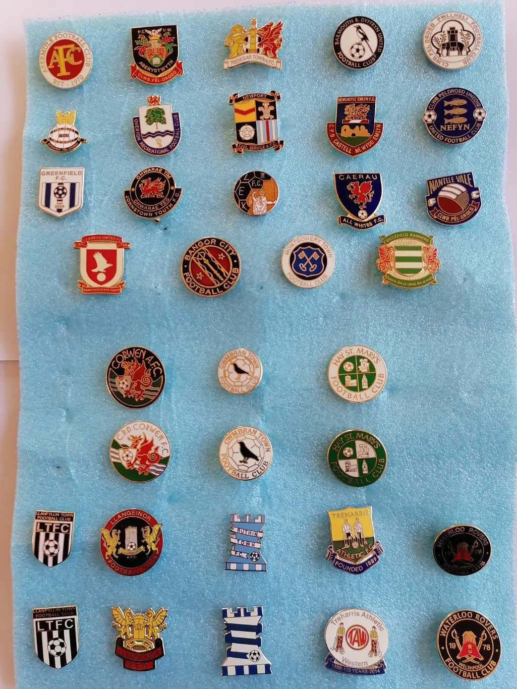 Значки футбол Уэльс 2