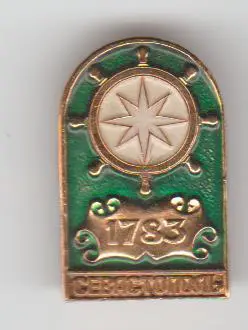 значoк туризм флот г.Севастополь штурвал роза ветров