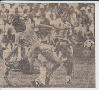 статьи футбол П16 №259 фото с матча сб. Аргентина - сб. Бразилия ЧМ 1982г.