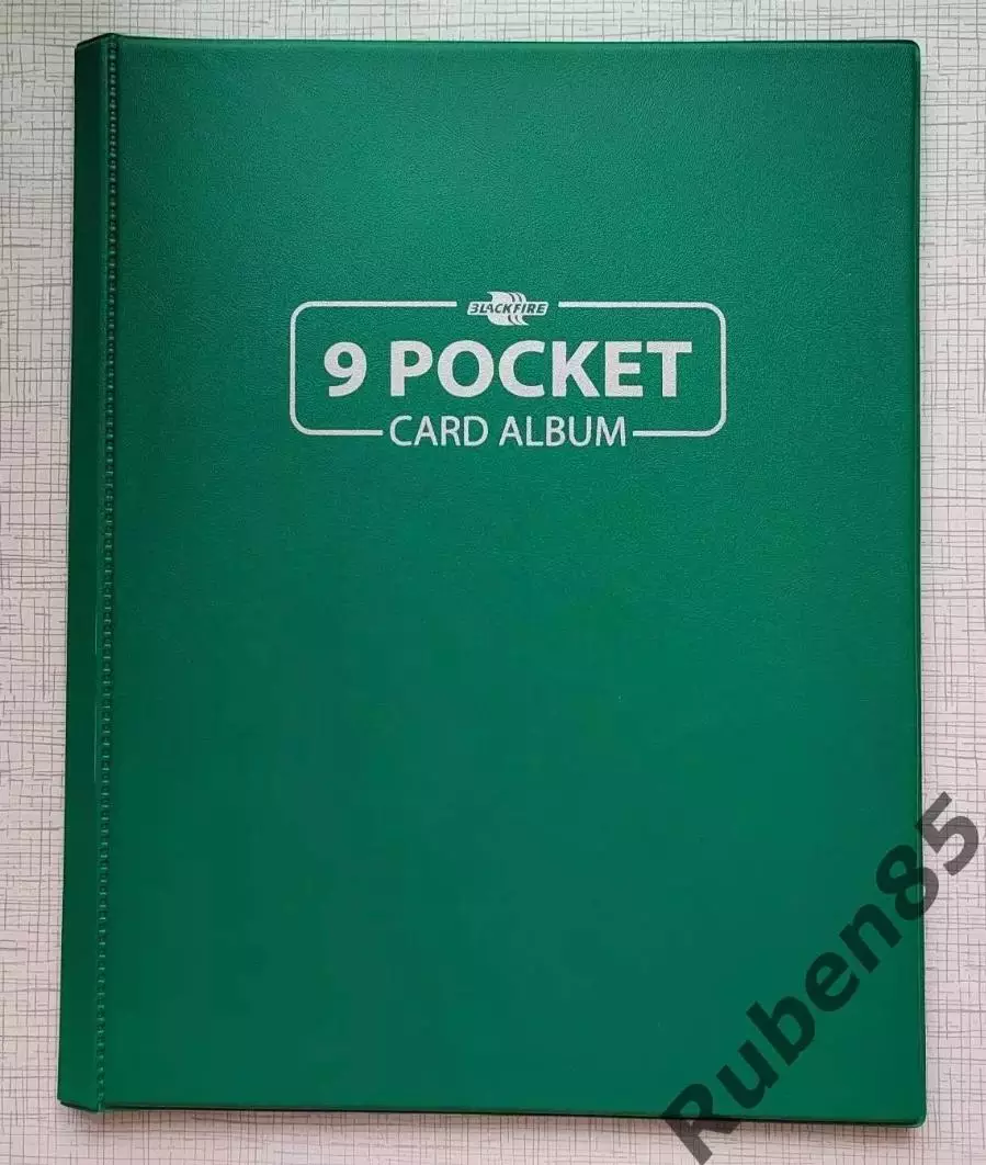 Альбом папка для карточек - футбол, хоккей 1