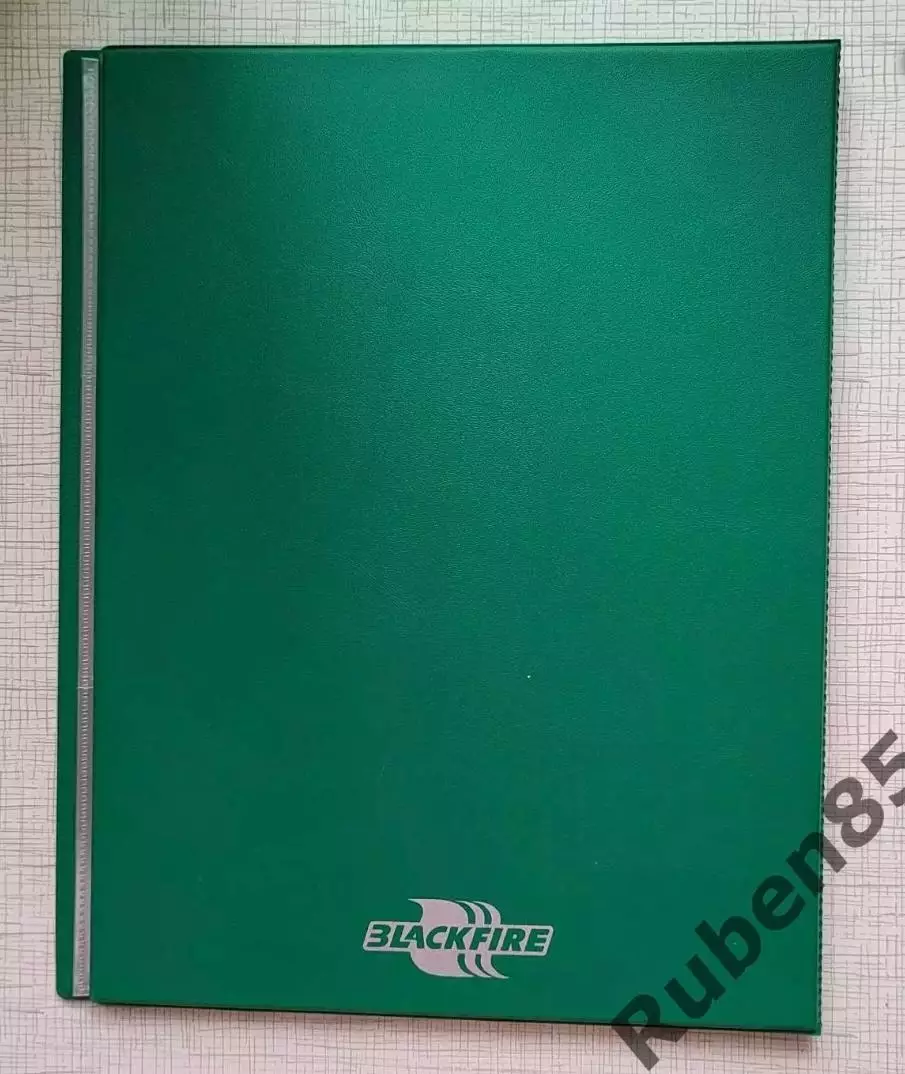 Альбом папка для карточек - футбол, хоккей 3