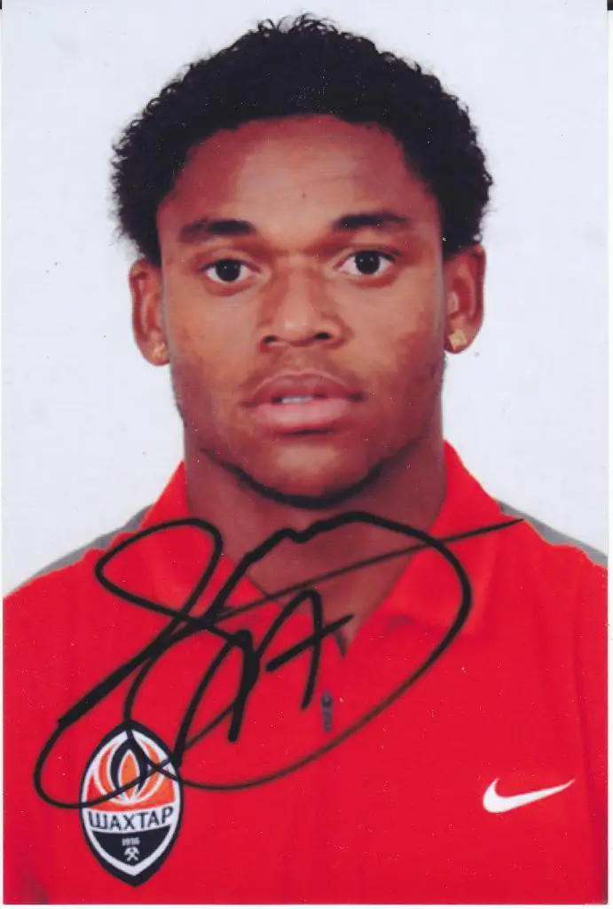 Футбол. Луиз Адриано - Оригинальный автограф (Шахтёр Спартак)