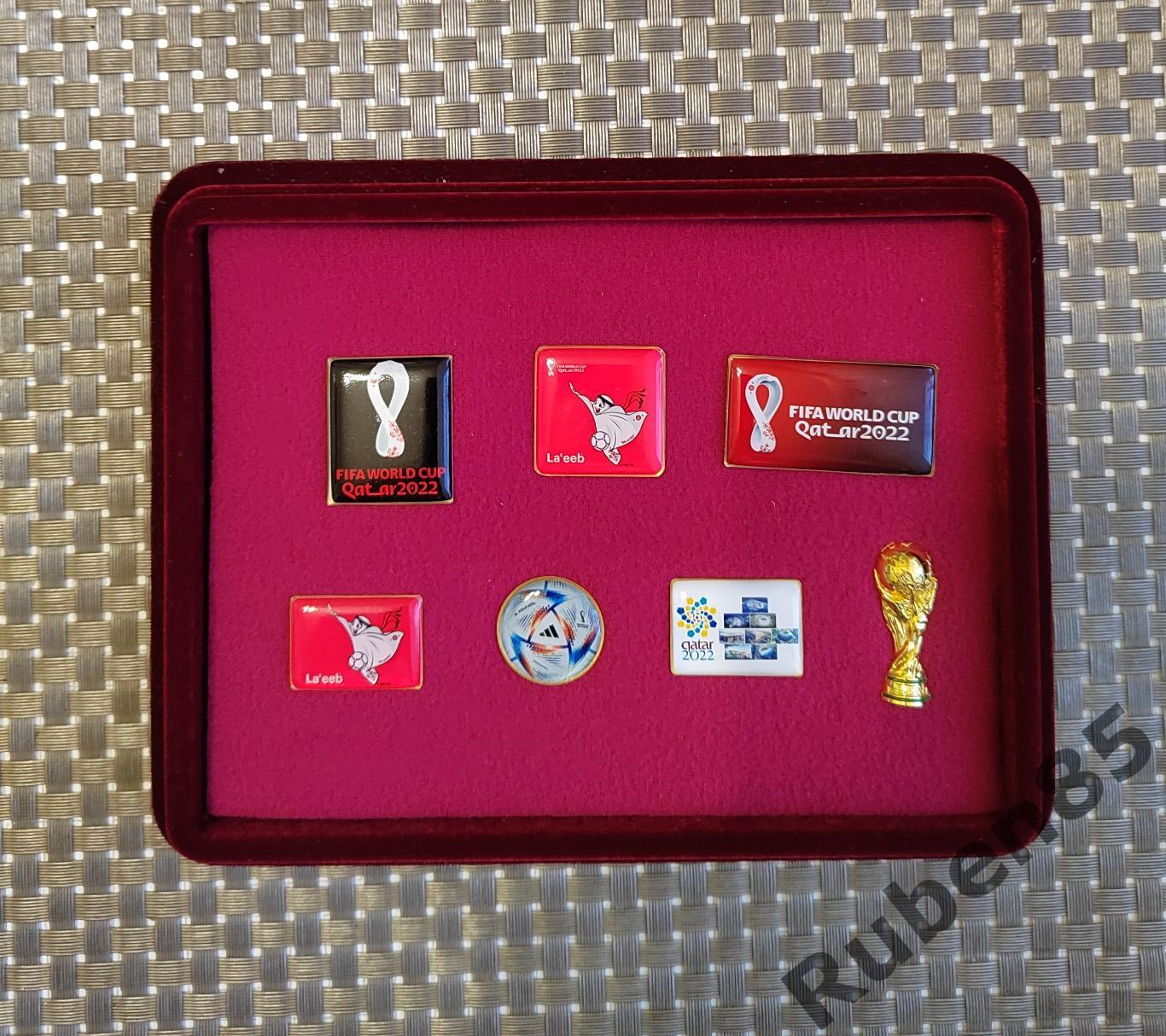 Набор Значков - Чемпионата Мира 2022 Катар