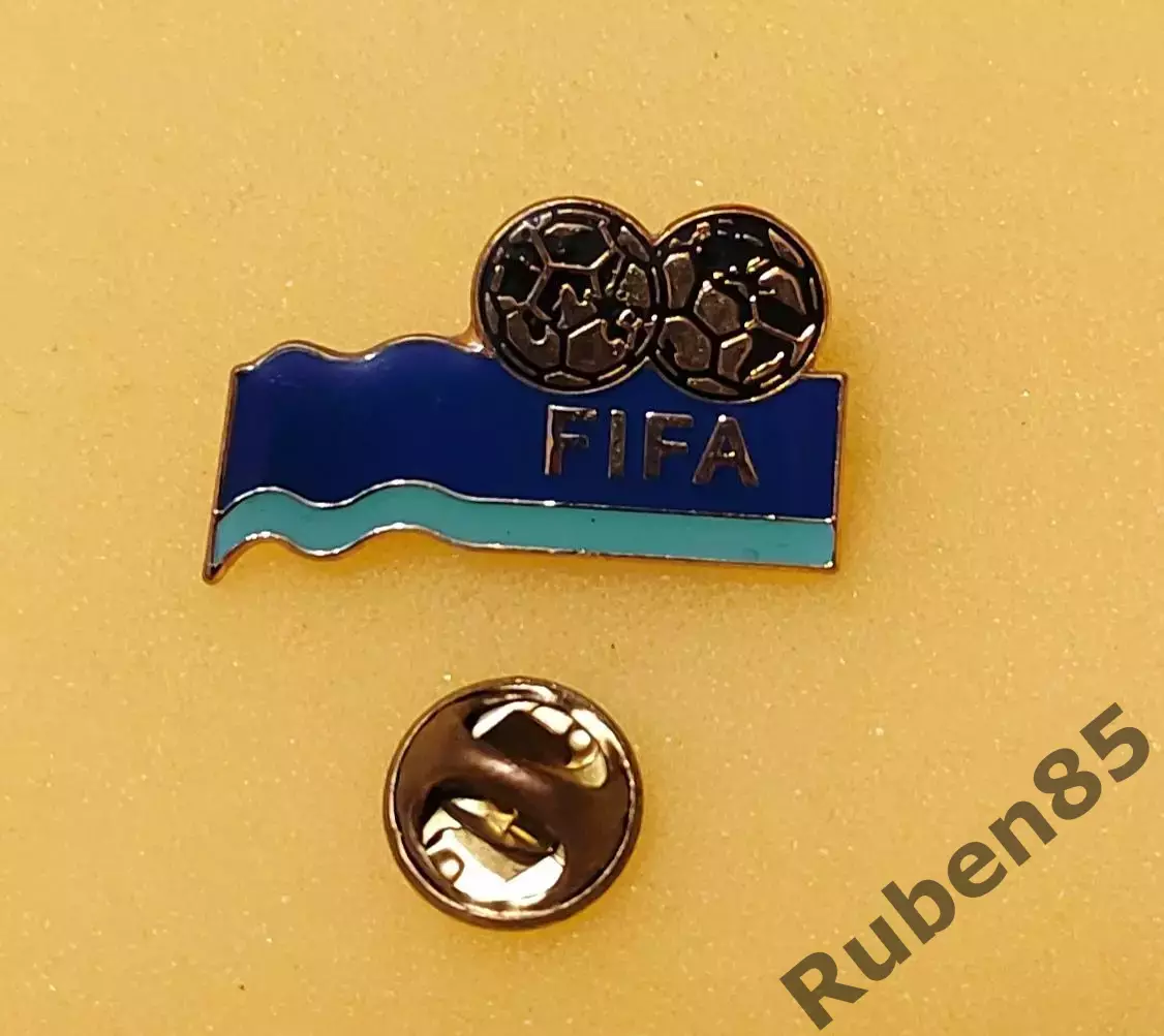 Значок ФИФА - Официальный
