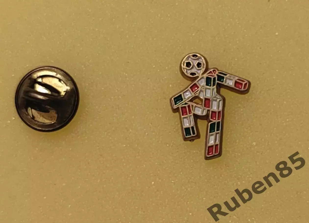 Значок Талисман Чемпионата Мира по Футболу 90. Официальный 1990 Ciao